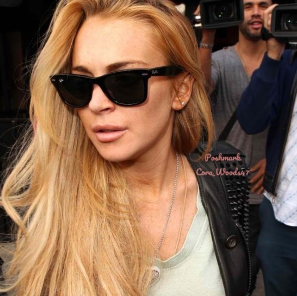 Ray Ban Wayfarer Black Lenses RB2140 Black Frame 50 / 54 Unisex New